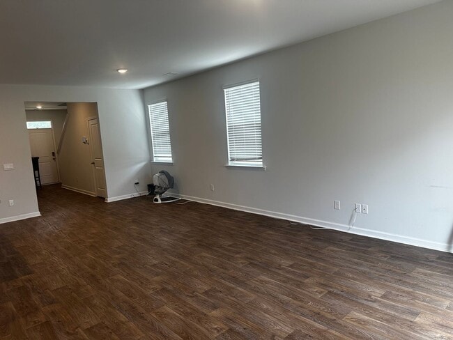 Building Photo - HALF OFF FIRST MONTH RENT - GOOSE CREEK