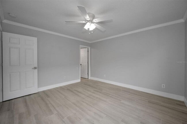 Building Photo - 1502 Cottonwood Terrace