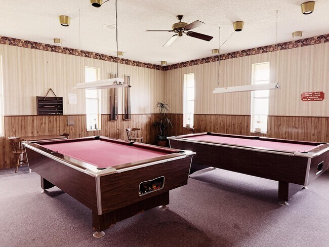 Building Photo - 100 Village Green Cir E