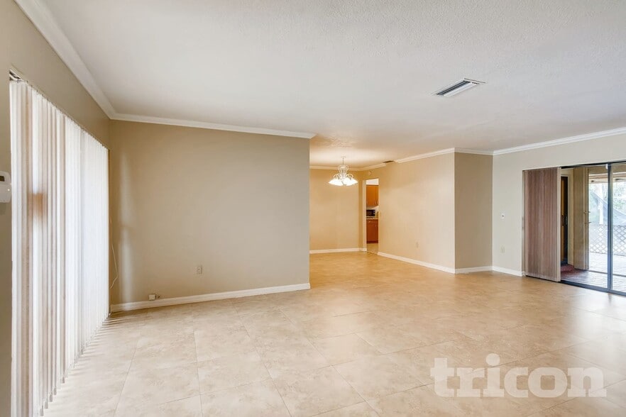 Building Photo - 9320 NW 13th St