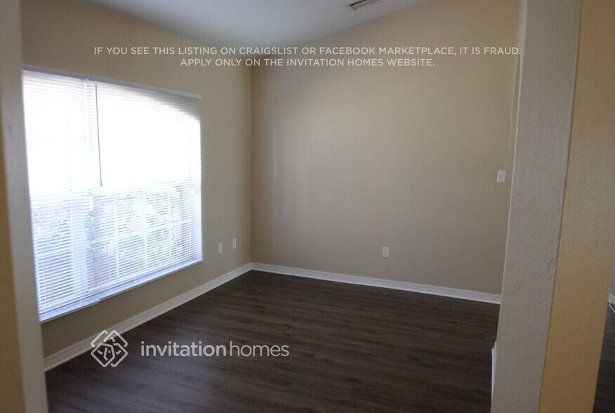 Building Photo - 936 Forest Hill Dr