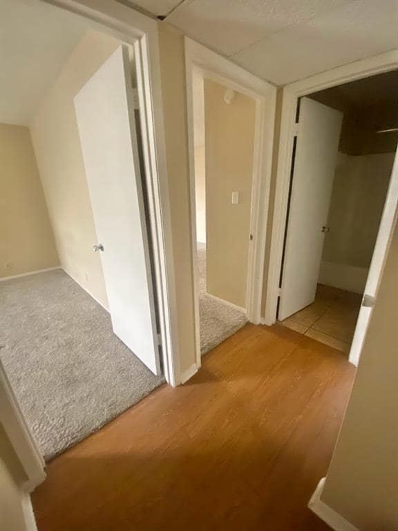 Building Photo - 910 Duncan Ln