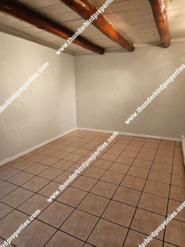 Building Photo - 325 San Andres Ave NW