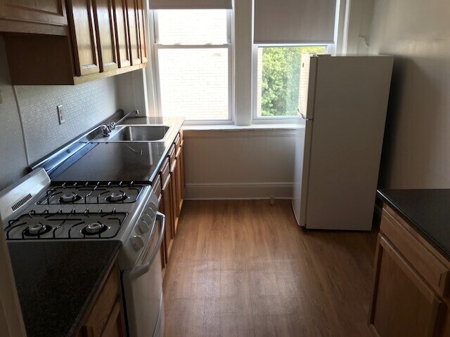 Building Photo - 1810 Commonwealth Ave