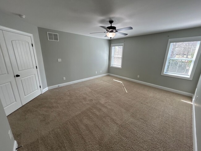 Building Photo - 3 Bed | 2.5 Bath Clayton Home with Bonus R...