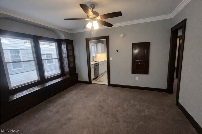 Building Photo - 7014 Thornton Dr