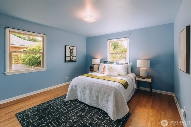 Building Photo - Charming 1940s Classic Brick Home