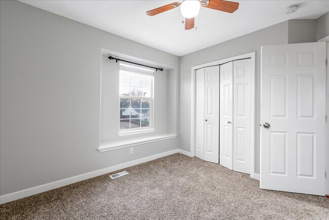 Building Photo - 16640 N Windsor Ln