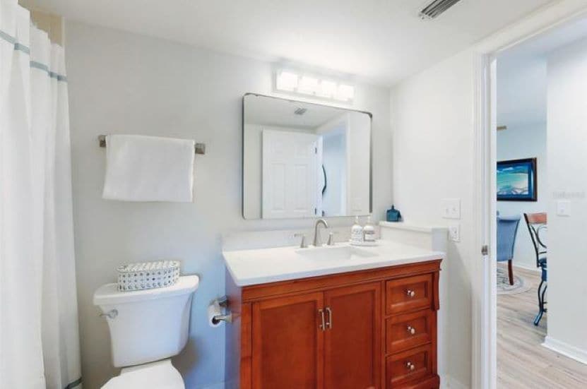 Building Photo - 454 Bouchelle Dr