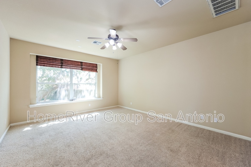 Building Photo - 1226 Golf Canyon