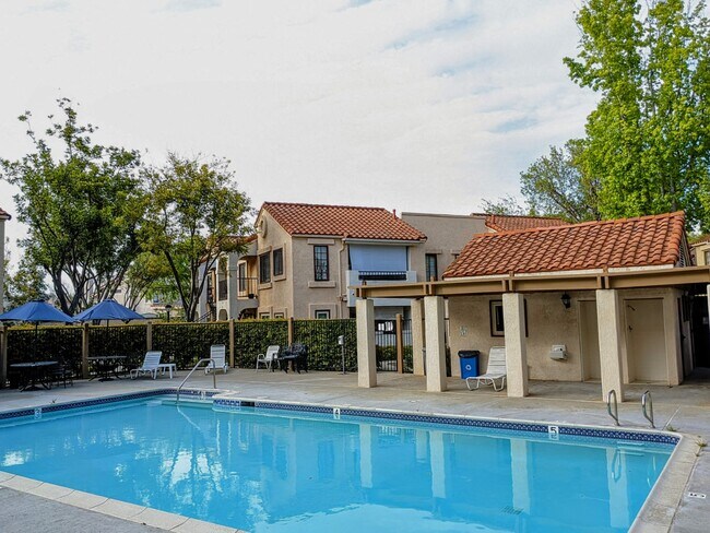 Building Photo - 10628 Dabney Dr