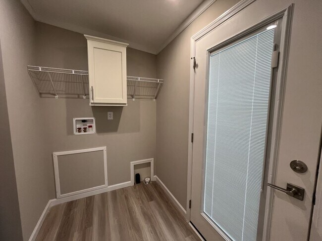 Building Photo - 83 Darby Cay