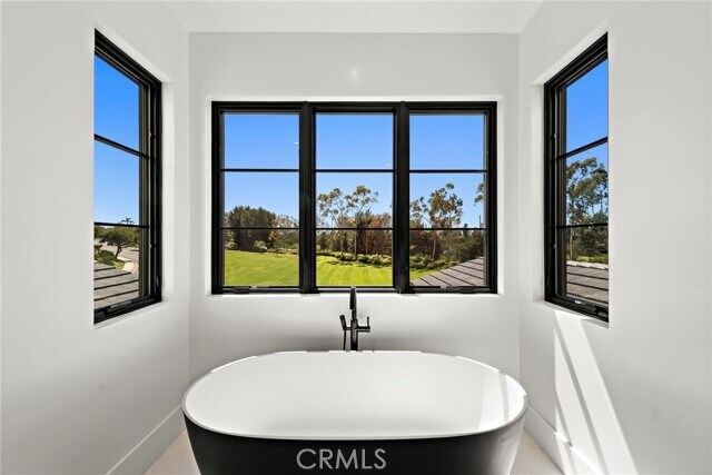 Building Photo - 1700 Port Manleigh Cir