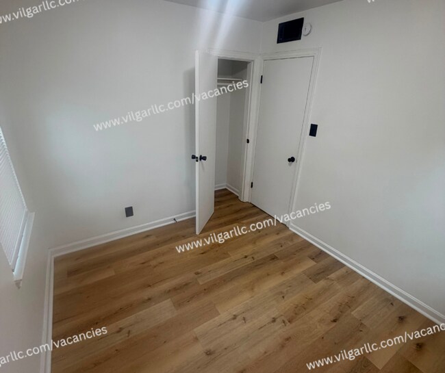 Building Photo - 3449 Johnson St