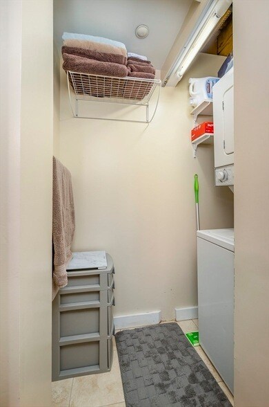 Building Photo - 99-105 Broad Street Unit 6G