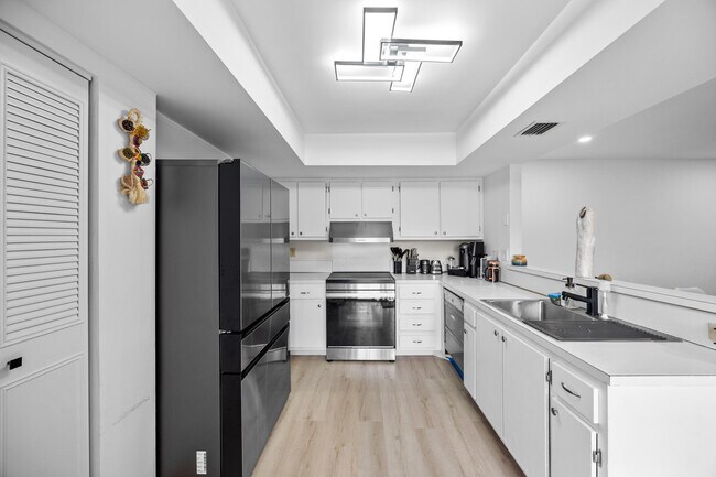 Building Photo - 12049 Basin St N