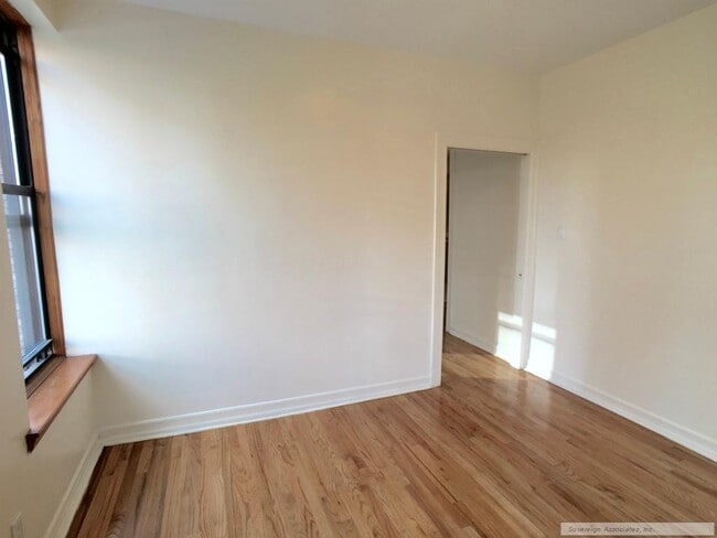 Floorplan - 122 La Salle Street