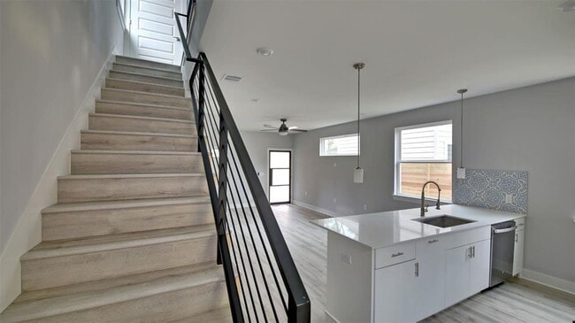 Building Photo - 6111 Carnation Terrace