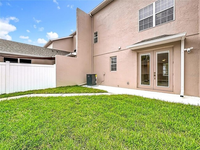 Building Photo - 14746 Clarkson Dr