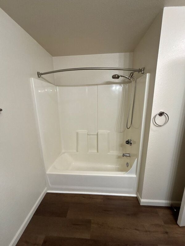 Building Photo - 907 Bryan Ct