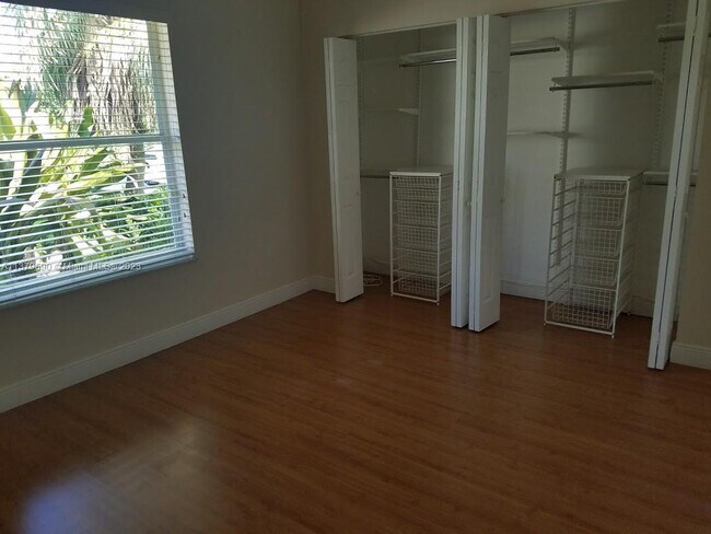 Building Photo - 8700 SW 64th Ave