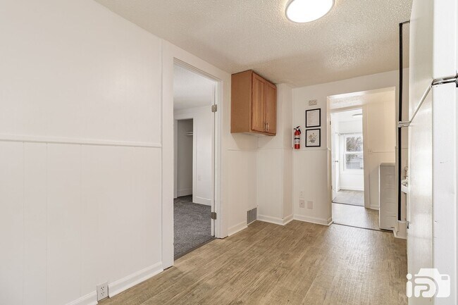 Building Photo - 407 S Michigan Ave