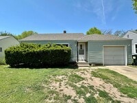 Building Photo - 3 Bedroom - 2 Bathroom Bargain Wichita, KS