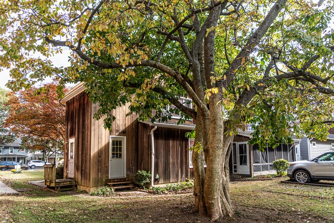 Building Photo - 116 N Union Ave