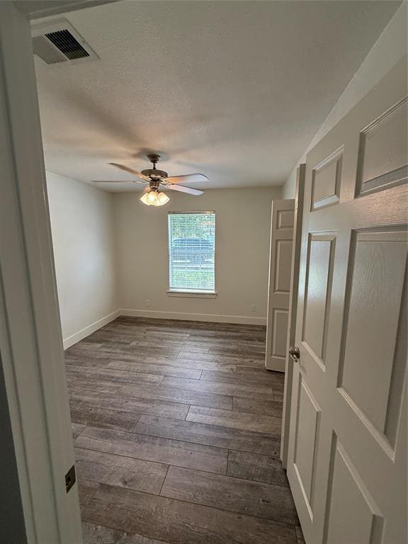 Building Photo - 210 Bluff Dr