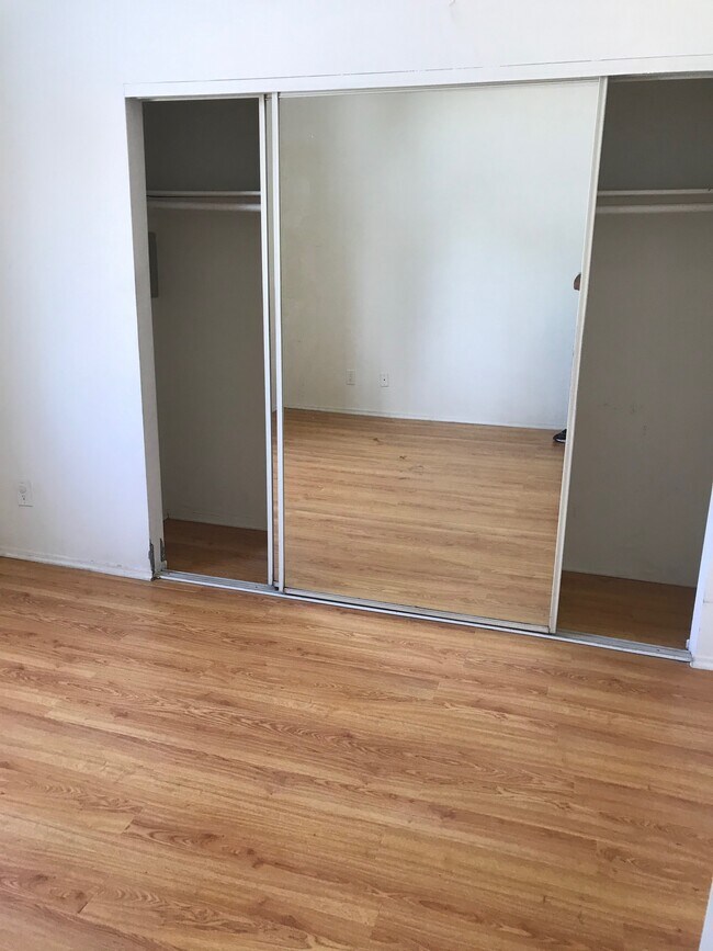 Building Photo - 14249 Friar St