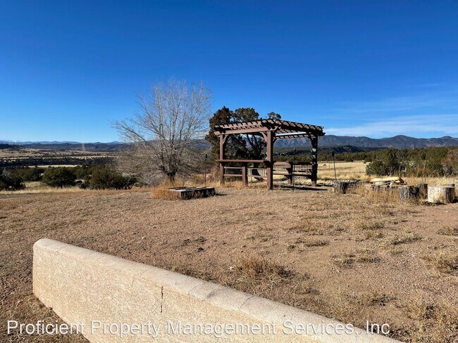 Building Photo - 1 br, 1 bath House - 360 CR F-45