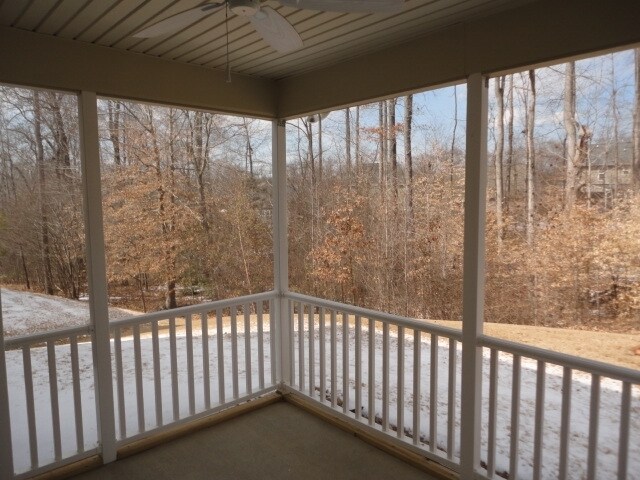 Building Photo - 425 Hardaway Pt