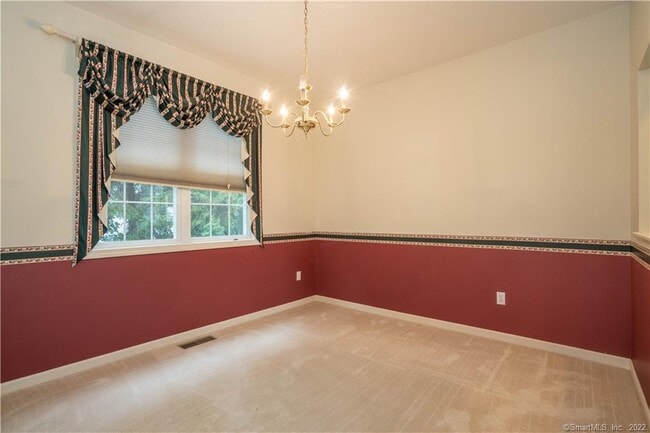 Building Photo - 47 Pepper Bush Ln