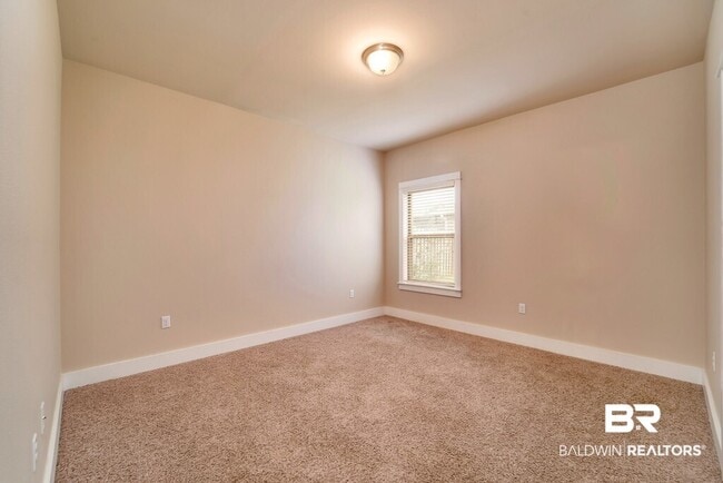 Building Photo - 9879 Volterra Ave