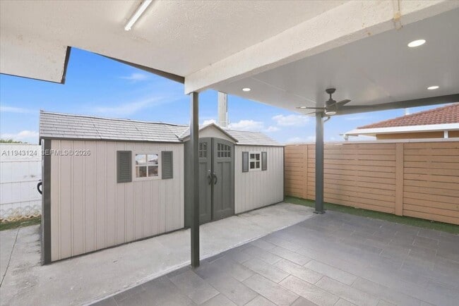 Building Photo - 18366 SW 139th Ct