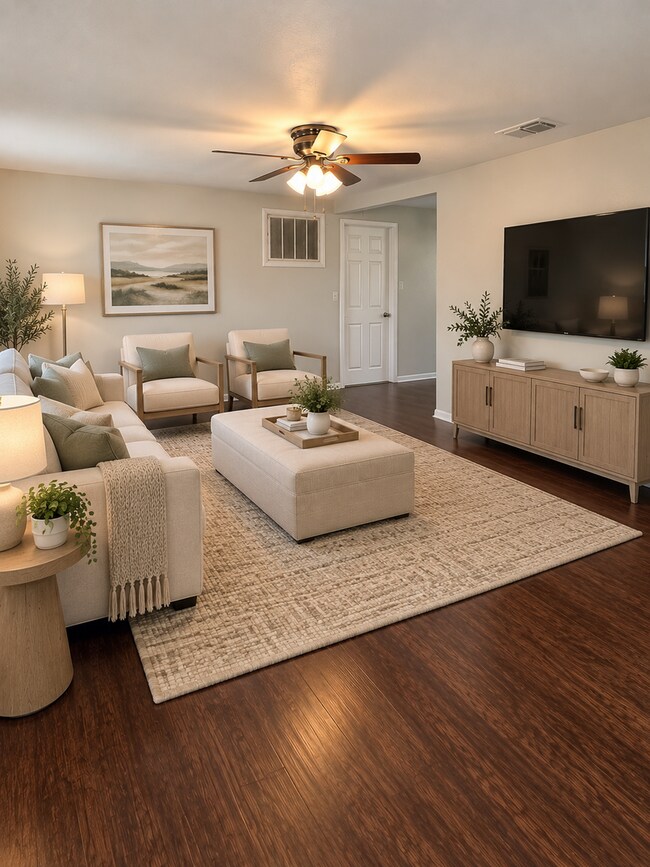 Building Photo - 2151 Dixie Garden Loop