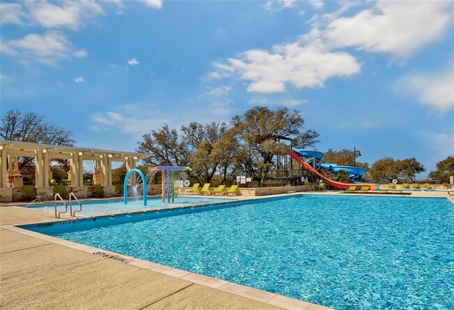 Building Photo - 317 Rock Knl St