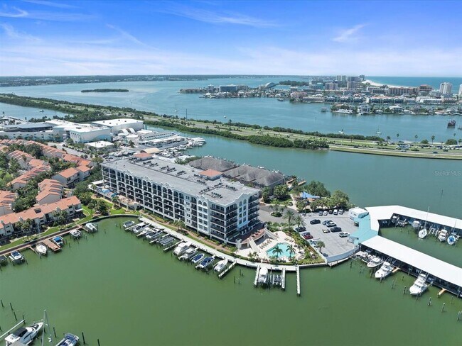 Building Photo - 202 Windward Passage