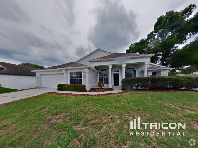 Building Photo - 9260 Beaver Cove