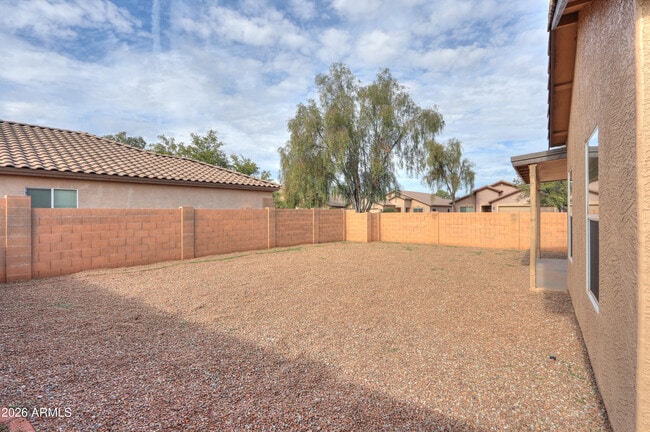 Building Photo - 27976 N Gold Ln