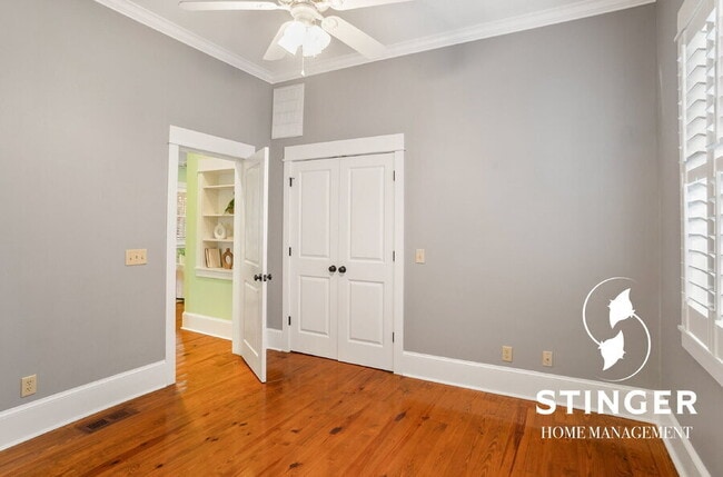 Building Photo - 14 Hayek St