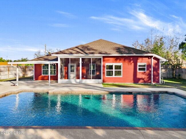 Building Photo - 702 Michigan Ave