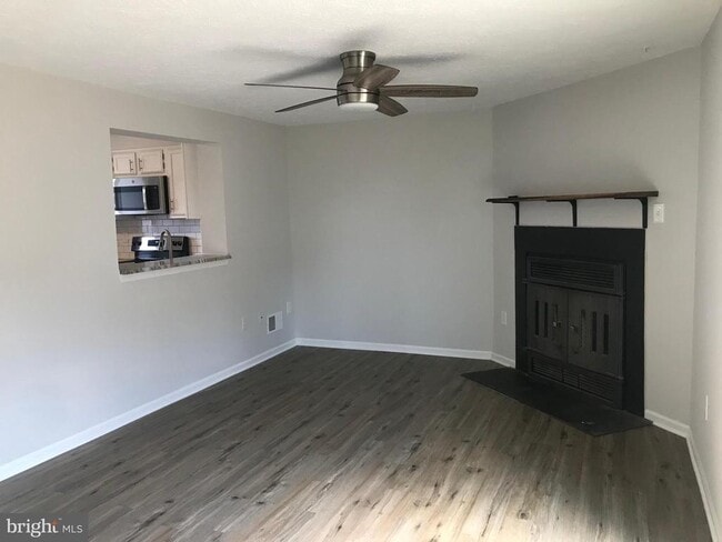 Building Photo - 532 Riggs Ct