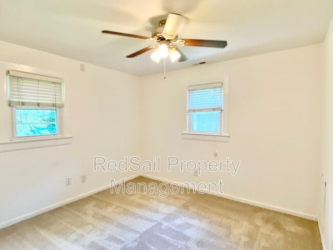 Building Photo - 9220 Rippard Ave