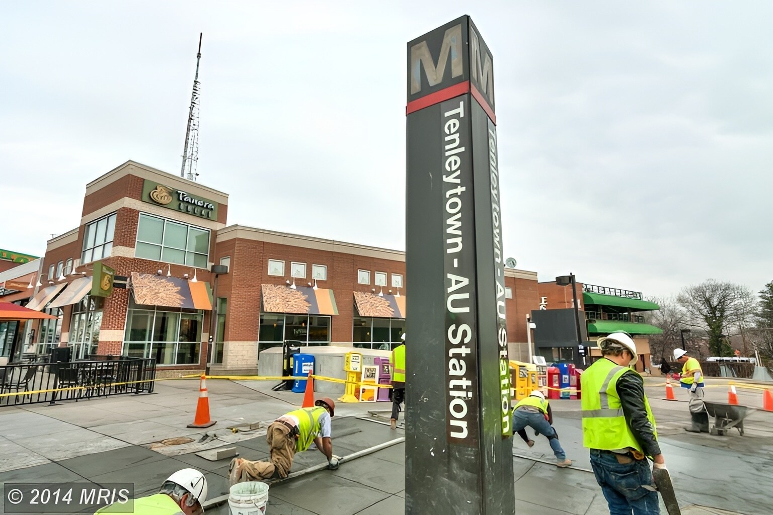 Building Photo - 4427 Nebraska Ave NW