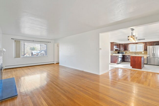 Building Photo - 3609 Harbison Ave