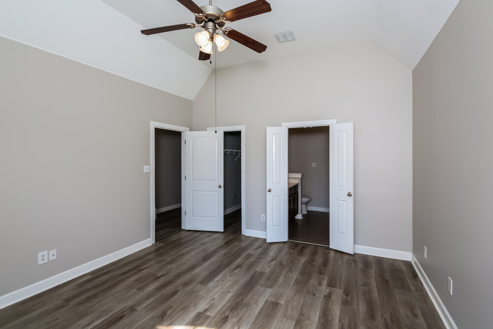 Building Photo - 7400 Brentridge Dr