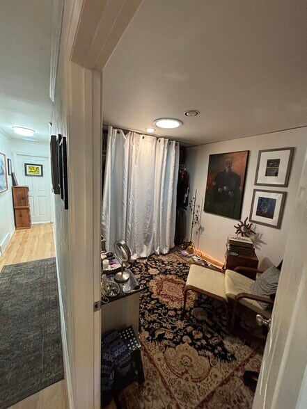Building Photo - 2713 Northcrest Dr