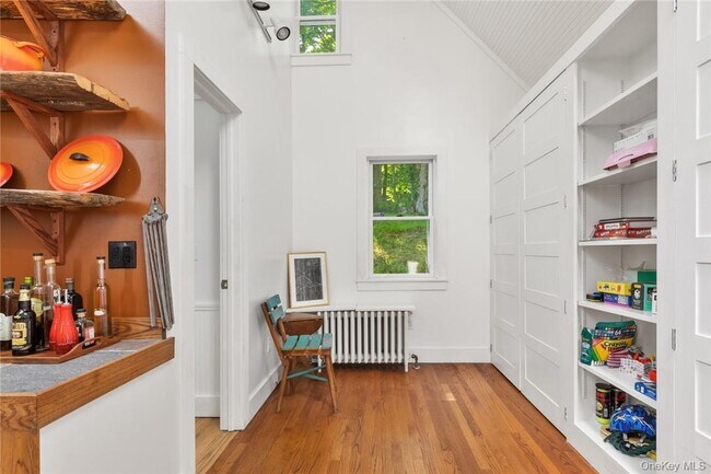 Building Photo - 31 Kittredge Dr