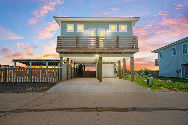 Building Photo - 5497 TX-361